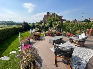 Photo 22- click for photo gallery